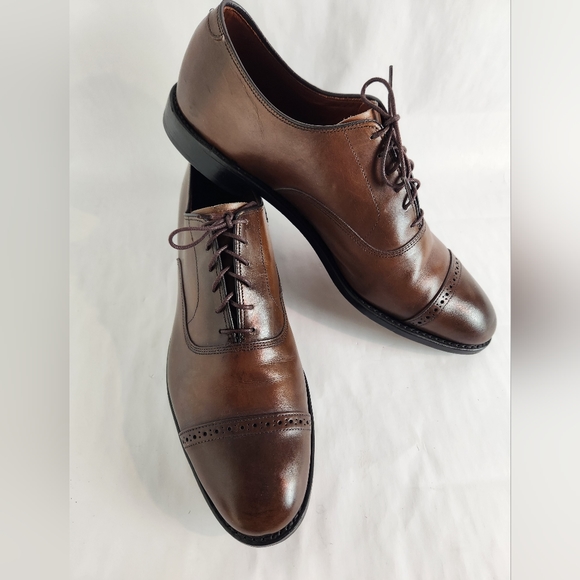 Allen Edmonds Fifth Avenue Cap-toe Oxfords, Sz 13D - Picture 3 of 8